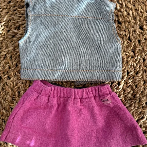 American Girl Doll Clothing Lot- Dresses, Outfits, Rollerblades, Top, Skirt - Picture 10 of 11